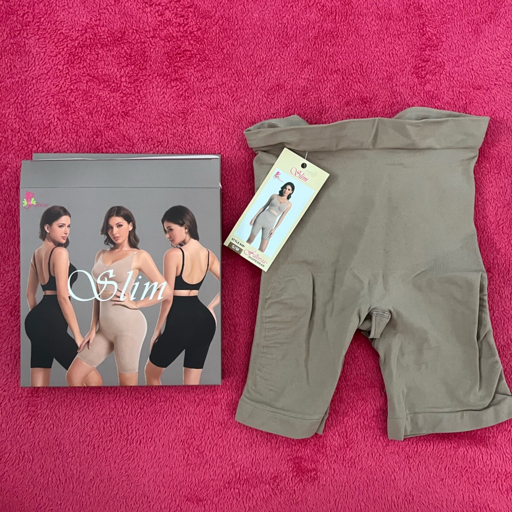 Seamless Shapewear Shorts – Nude & Black